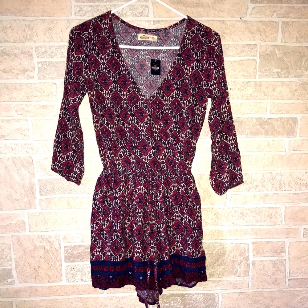 ✅Hollister one piece Shorts Romper